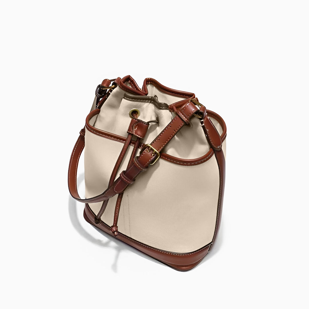 <tc>Mona バケットショルダーバッグ</tc>