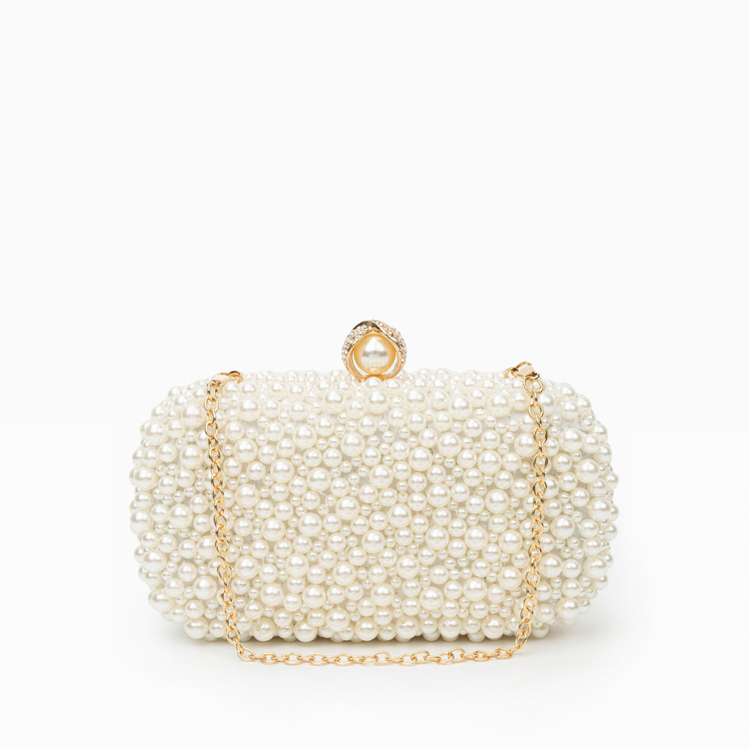 <tc>Chantal パールクラッチバッグ
</tc>