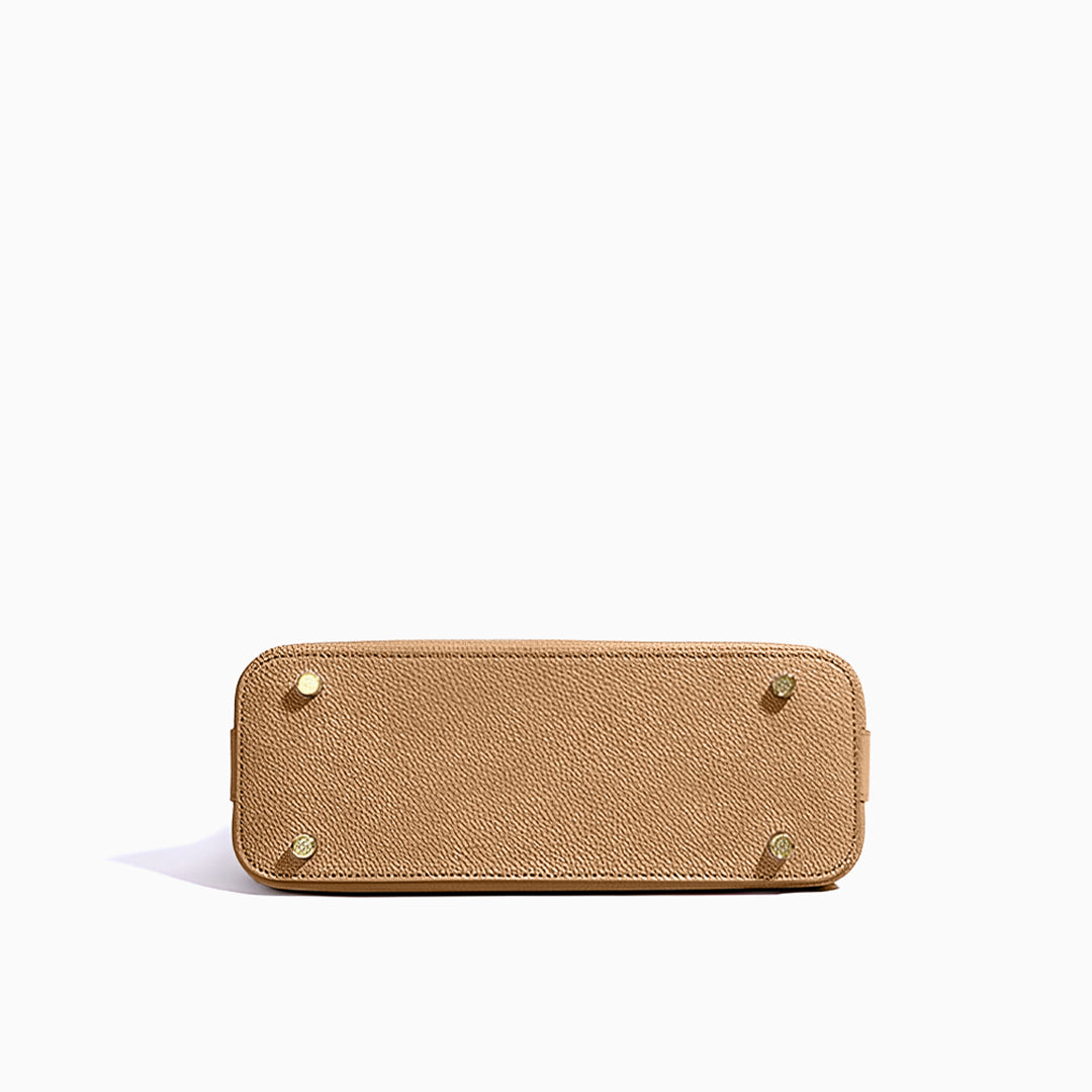 <tc>Delia ショルダーバッグ</tc>